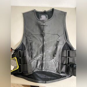 Unik Black Leather Vest
